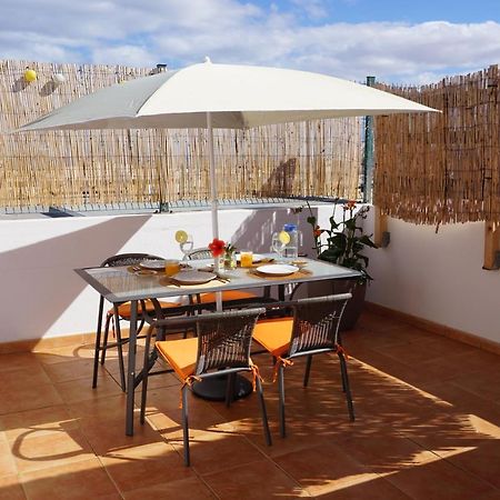 Apartamento con azotea privada #TheFunnyCactus Appartamento Puerto del Rosario  Esterno foto